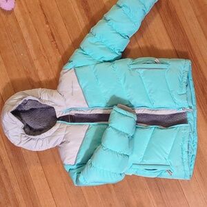 Girls Eddie Bauer down ski jacket with furry fleece lining in great used cond.